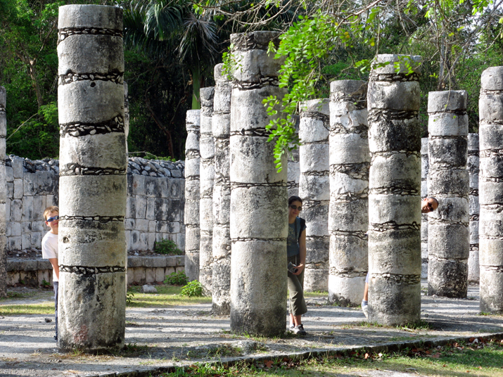 0704 chichen itza 042.jpg